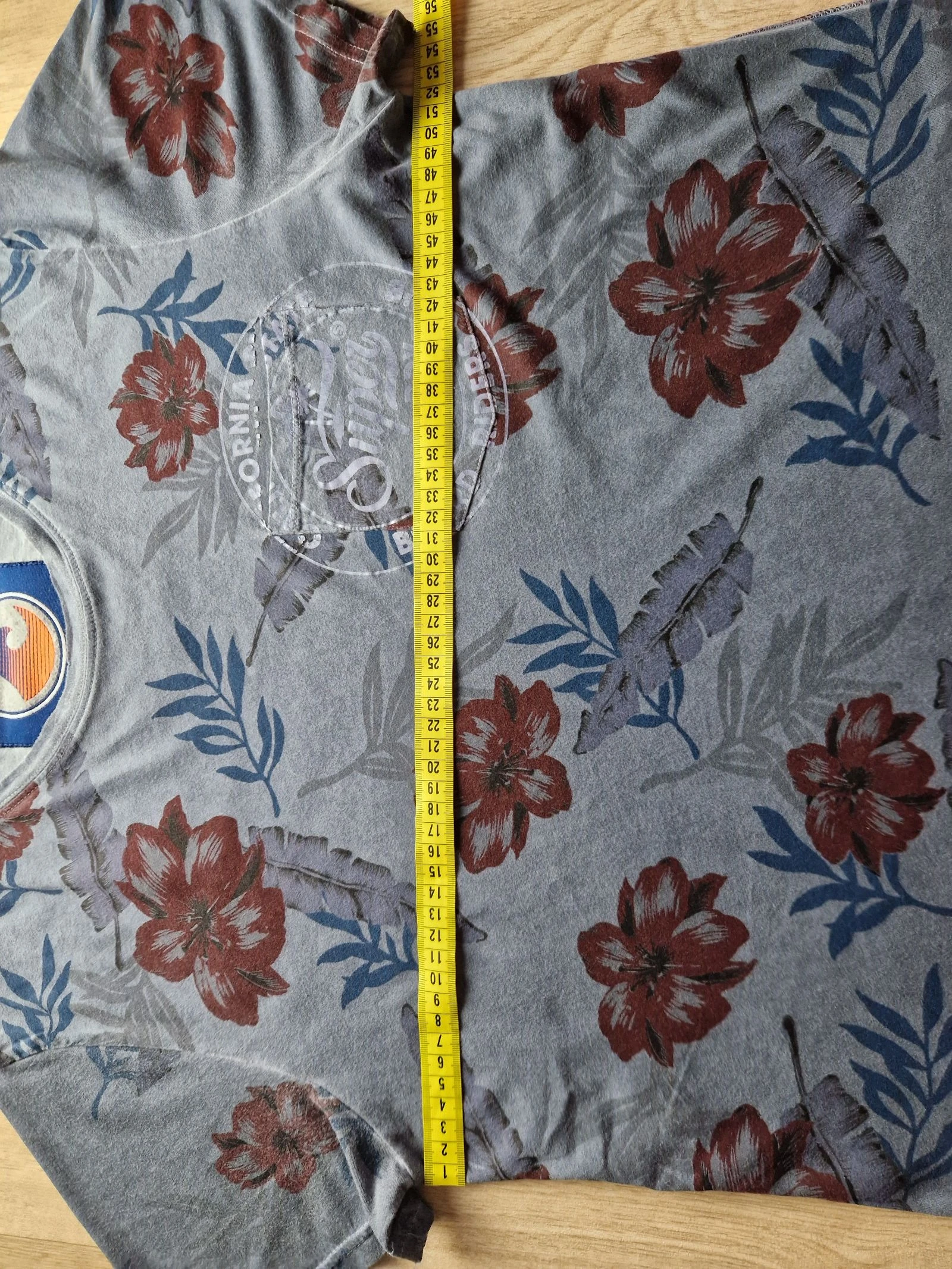 T-shirt Superdry homem estampado floral cinza bordô tamanho G – photo 10